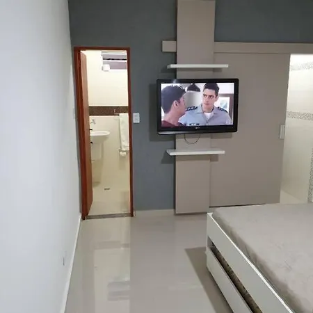 Local Acomoda Um Casal E Mais Um, Proximo Ao Sesc Poços de Caldas Exterior foto