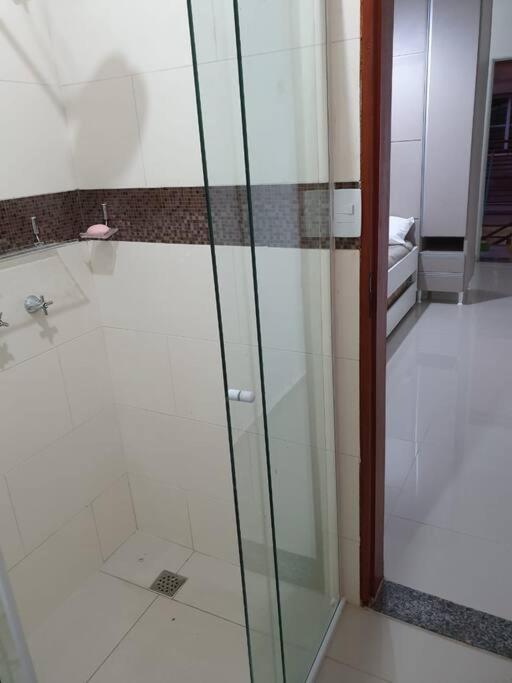 Apartment Local Acomoda Um Casal E Um, Proximo Ao Sesc *